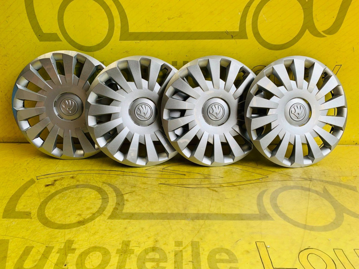 Skoda Octavia Radkappen 16 Zoll Original 4 Stück 5E0601147B
