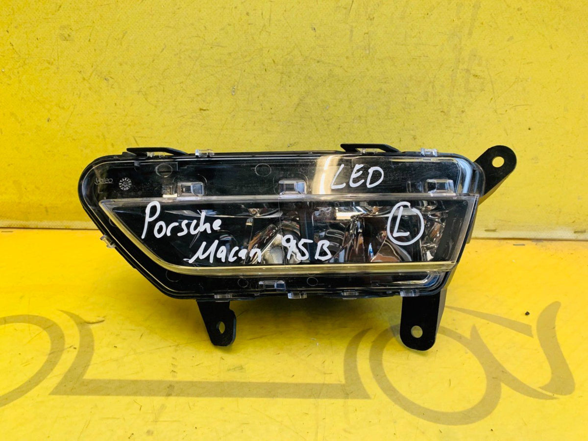 Porsche Macan Nebelscheinwerfer Halogen links 95B941699