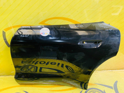 Porsche Taycan 9J Tür hinten links ab 2021 Original 9J1833051