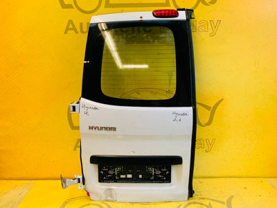 Hyundai H1 i800 Hecktür links Tür hinten Original