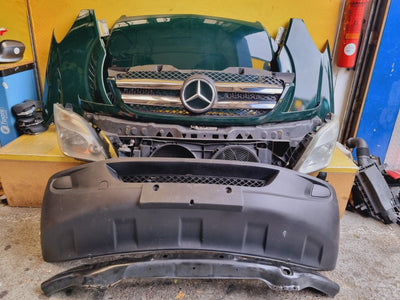 Mercedes Benz W906d Sprinter vorne Komplett (KEIN EINZELVERKAUF)