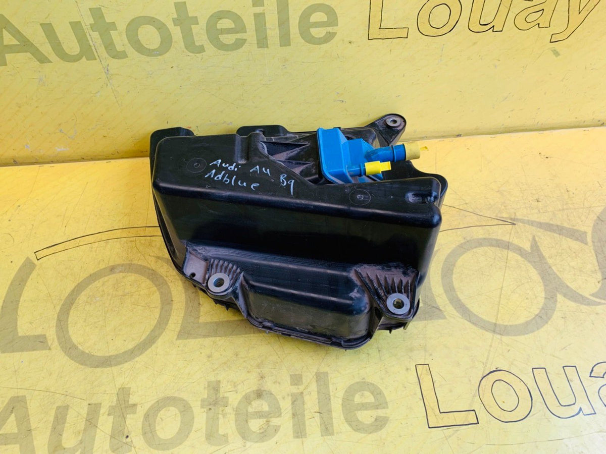 Audi A4 B9 AdBlue Tank Original 8W0131878AC