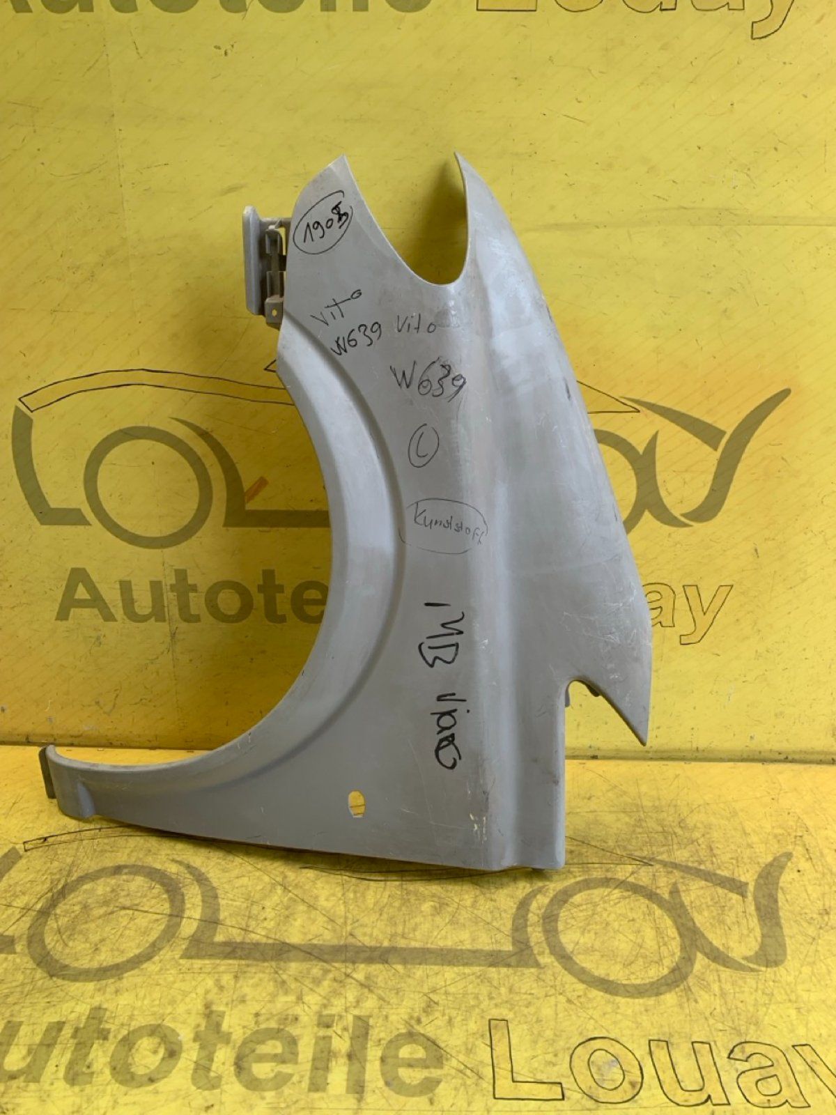 Mercedes Benz Vito W639 Kotflügel links Original 2003-2010