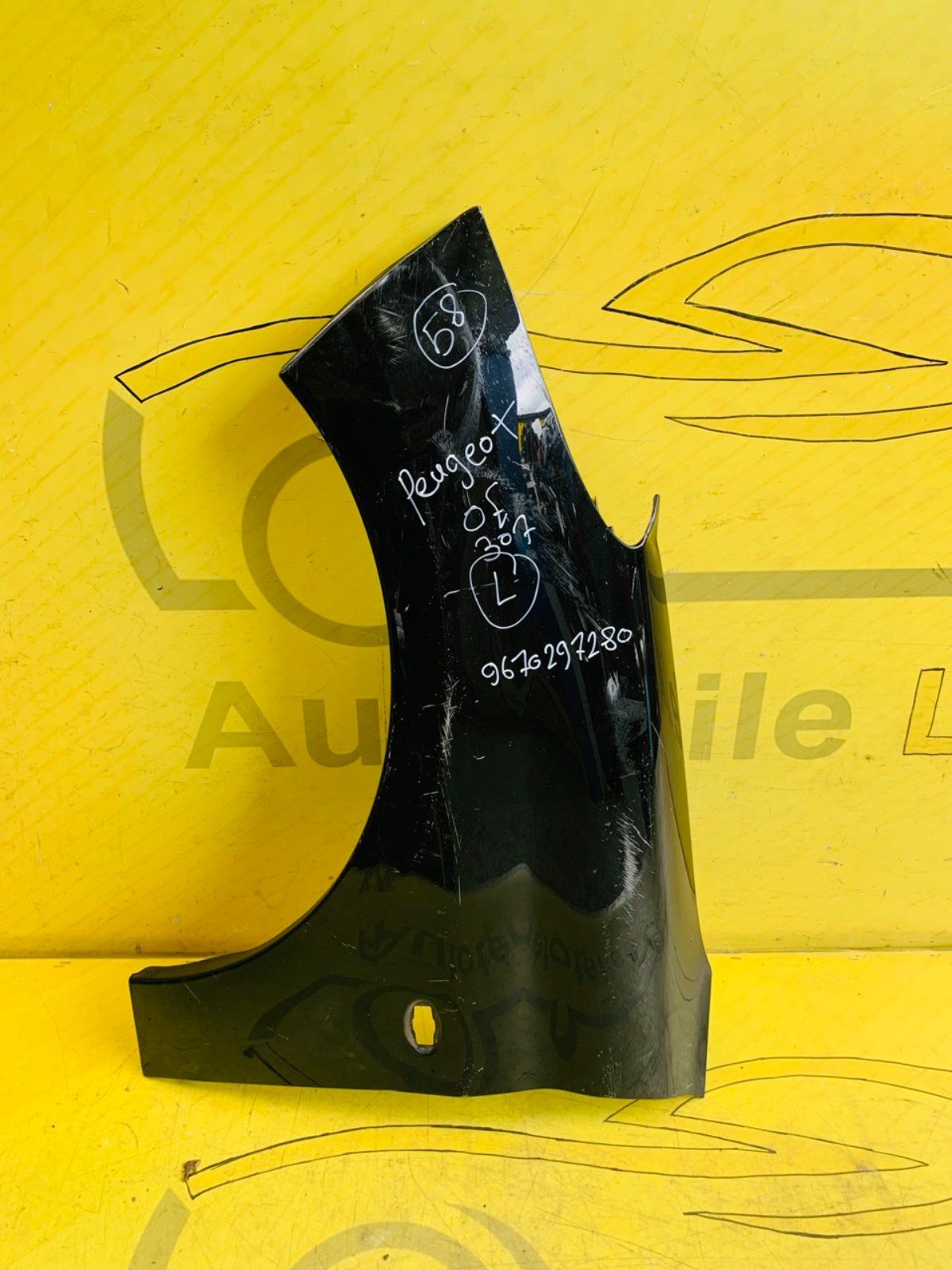 Peugeot 308 206+ Kotflügel links 2009-2013 Original 9670297280