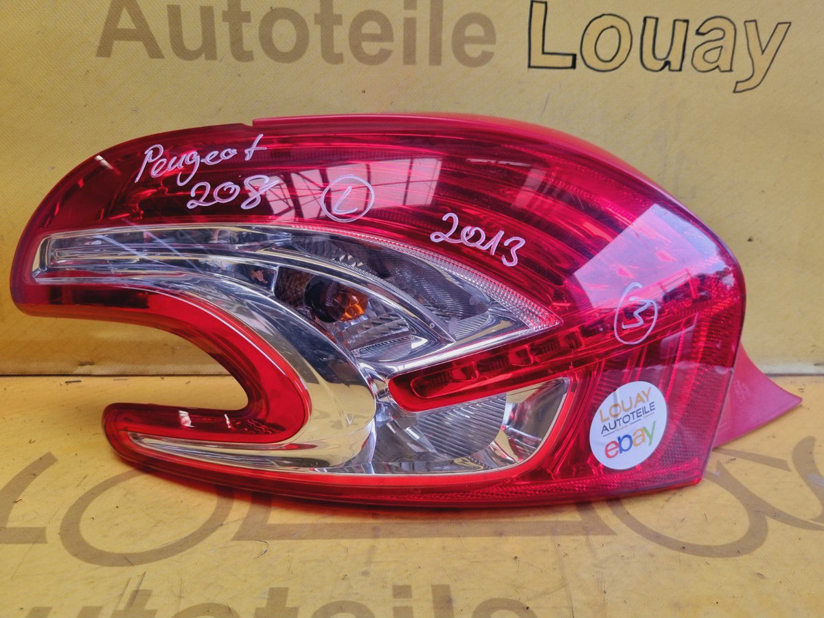 Peugeot 208 LED Rückleuchte links ab 2016 Original 9672628280