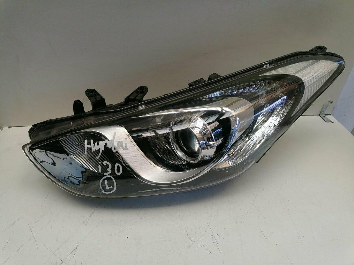 Hyundai i30 GD Scheinwerfer links Original 92101-A6060