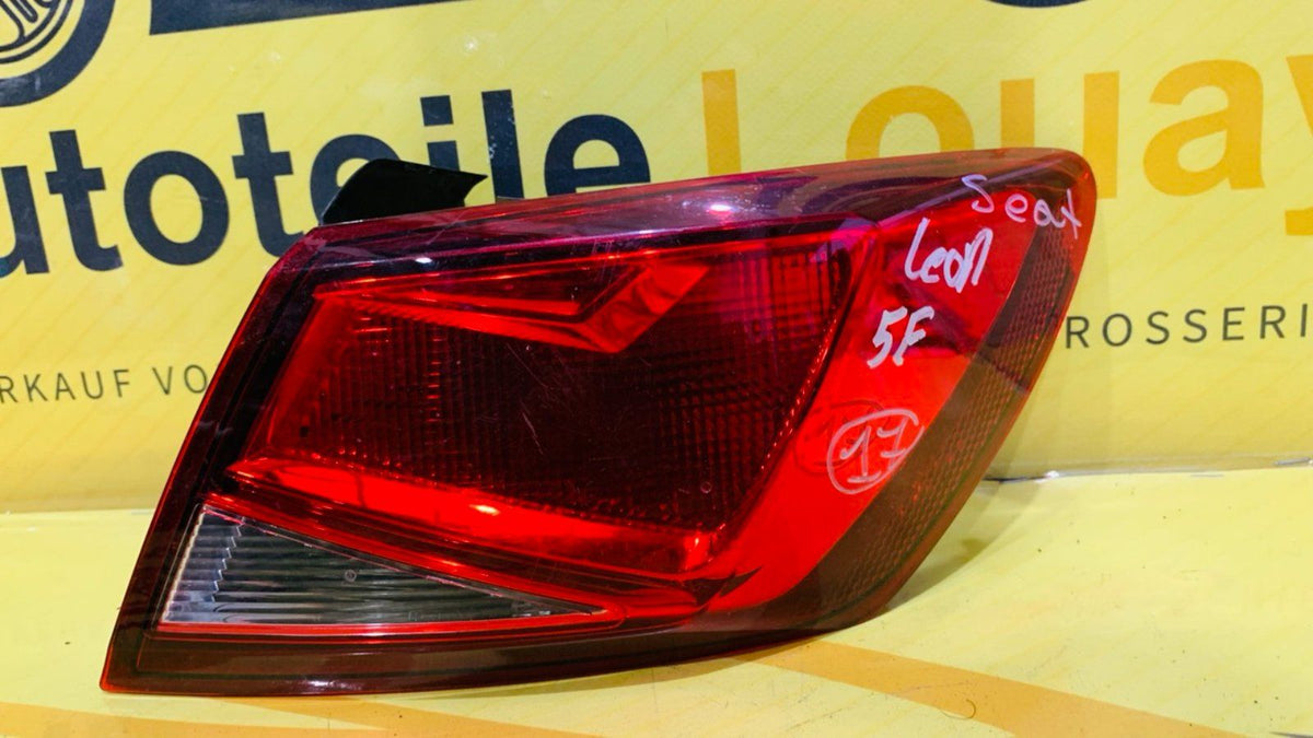 Seat Leon 5F Rückleuchte rechts Original 5F0945096