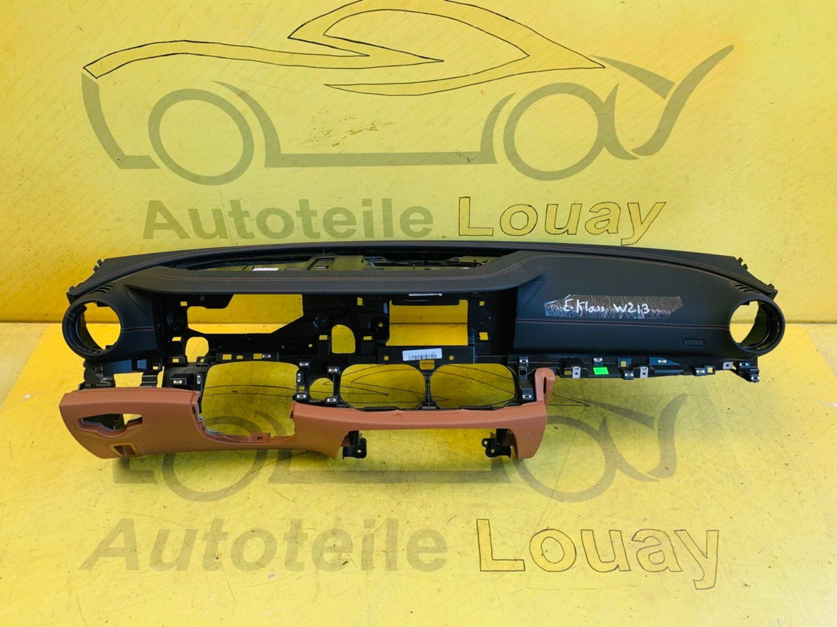 Mercedes E-Klasse W213 Armaturenbrett Original A2136809804