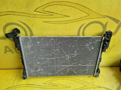 Opel Vivaro Renault Trafic Wasserkühler 93868888