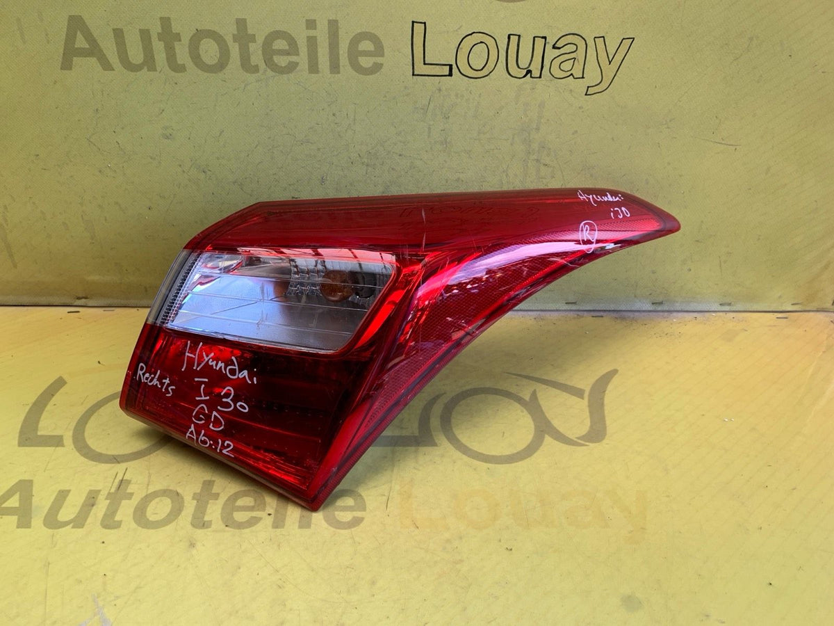Hyundai i30 Bj 2012-2016 Rückleuchte rechts  limusine