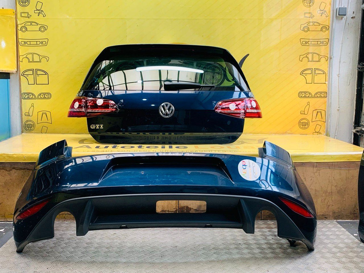 VW Golf 7 GTI Stoßstange Heckklappe Rückleuchte Heck Komplett