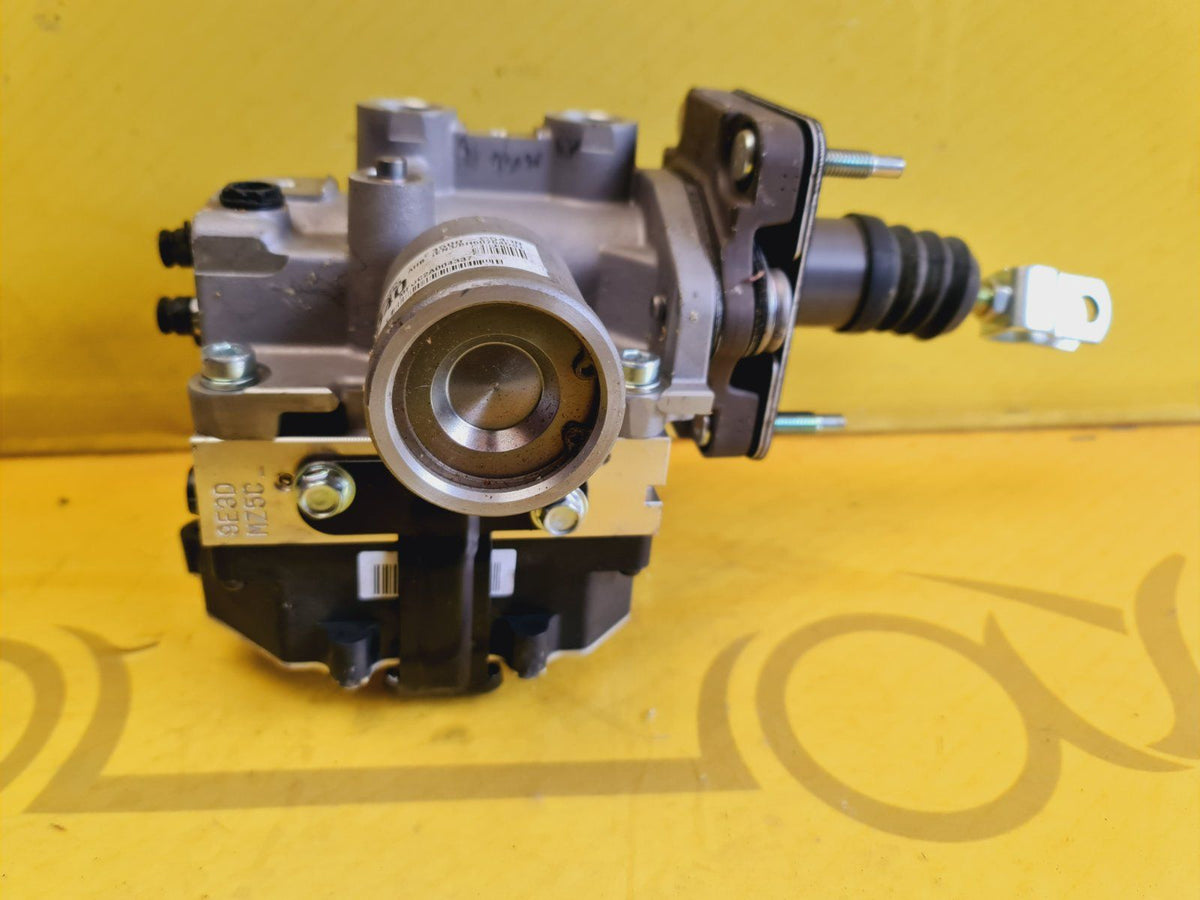 Kia Niro Hauptbremszylinder Masterzylinder Original 58500-G5400