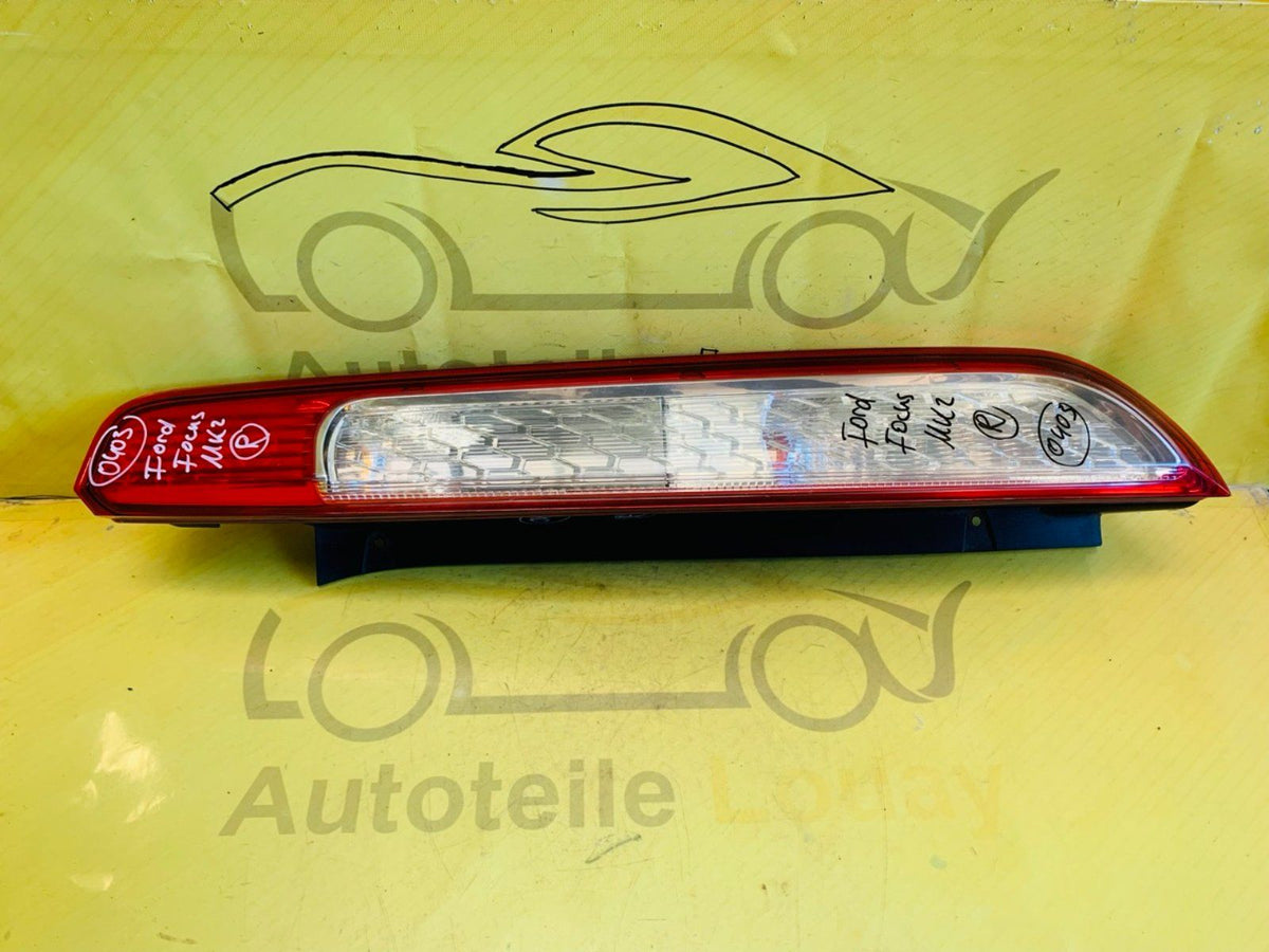 Ford Focus Rückleuchte rechts Original 1180611807
