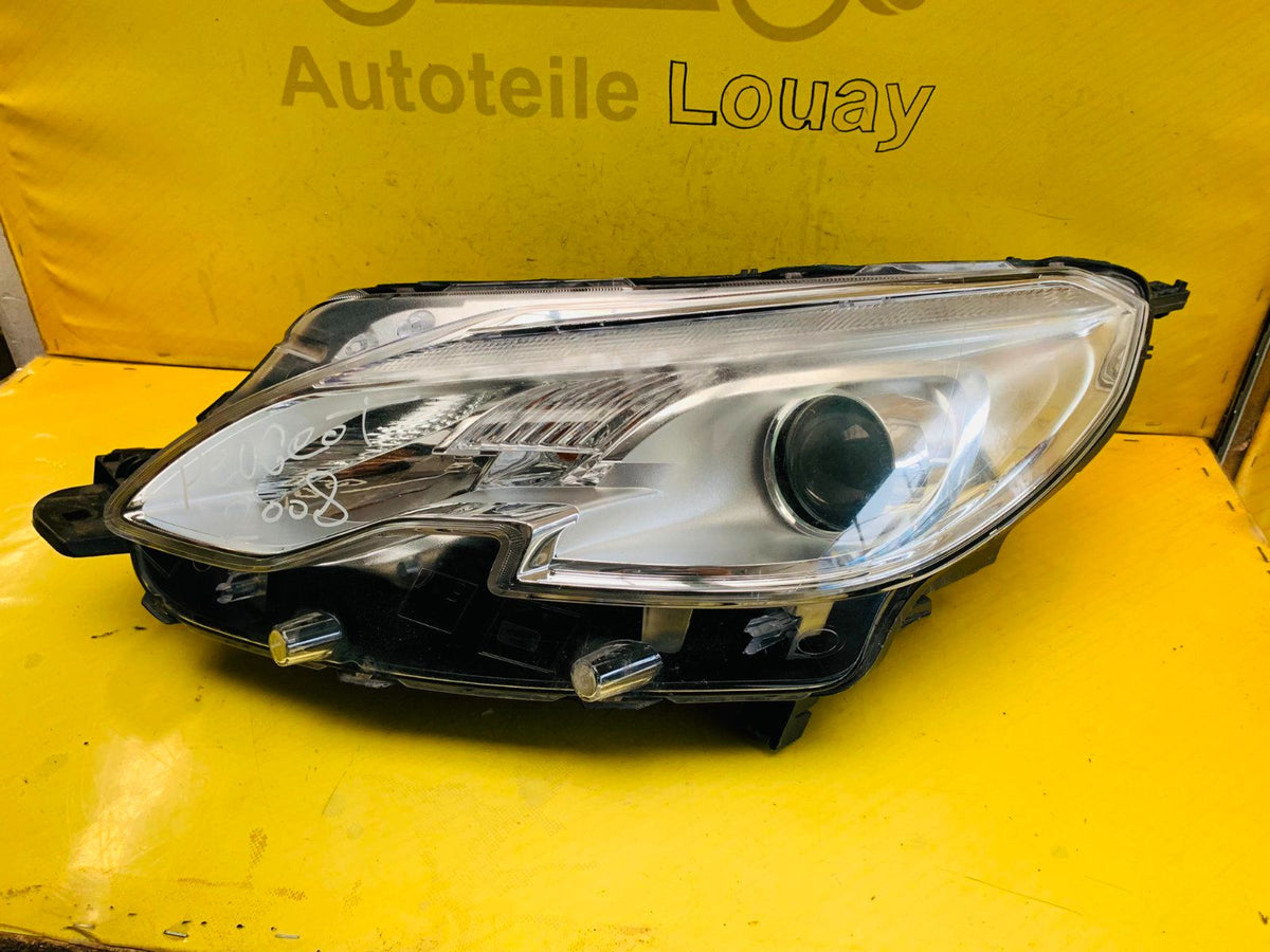 Peugeot 2008  LED Scheinwerfer links Original 90015177
