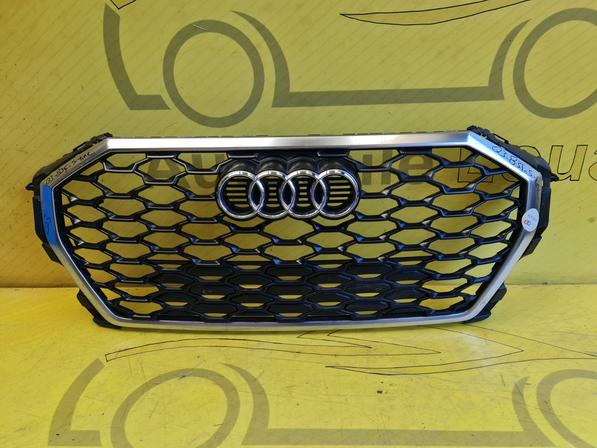 Audi Q3 Sportback Kühlergrill Grill Original 83F853651