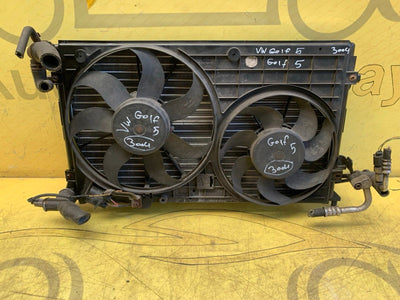 VW Golf 5 Kühlerpaket Wasserkühler Elektrolüfter Original