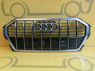 Audi Q3 83A Kühlergrill vorne Original 83A853651B