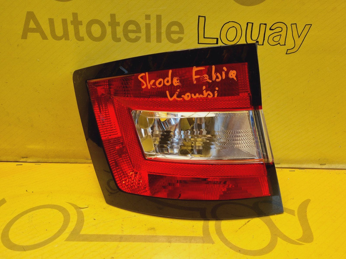 Skoda Fabia Kombi Rückleuchte links Original 6V9945095