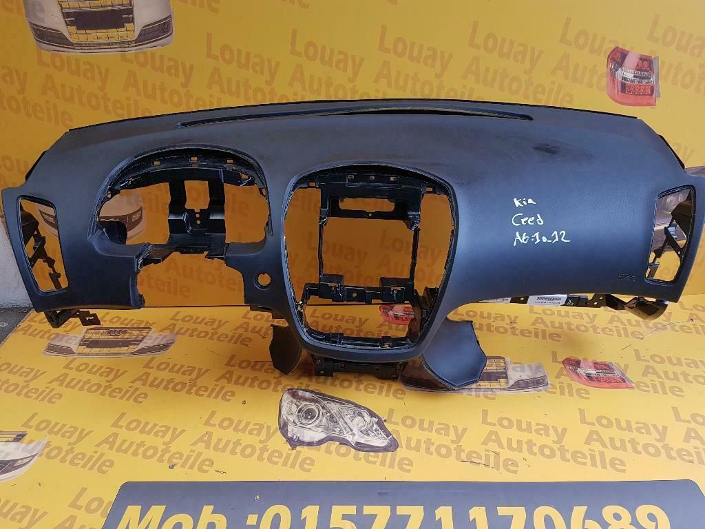 Armaturenbrett Kia Ceed Dashbord Cockpit ab 2010 - 2012