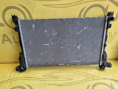 Renault Trafic Kühlerpaket Wasserkühler 214104966R