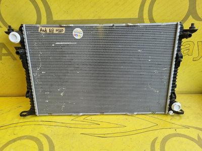 Audi A8 4H Wasserkühler Kühler Original 4H0121212