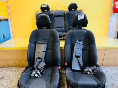 Volvo V40 Sitze Fahrer Beifahrer Rückbank +Gurt links rechts