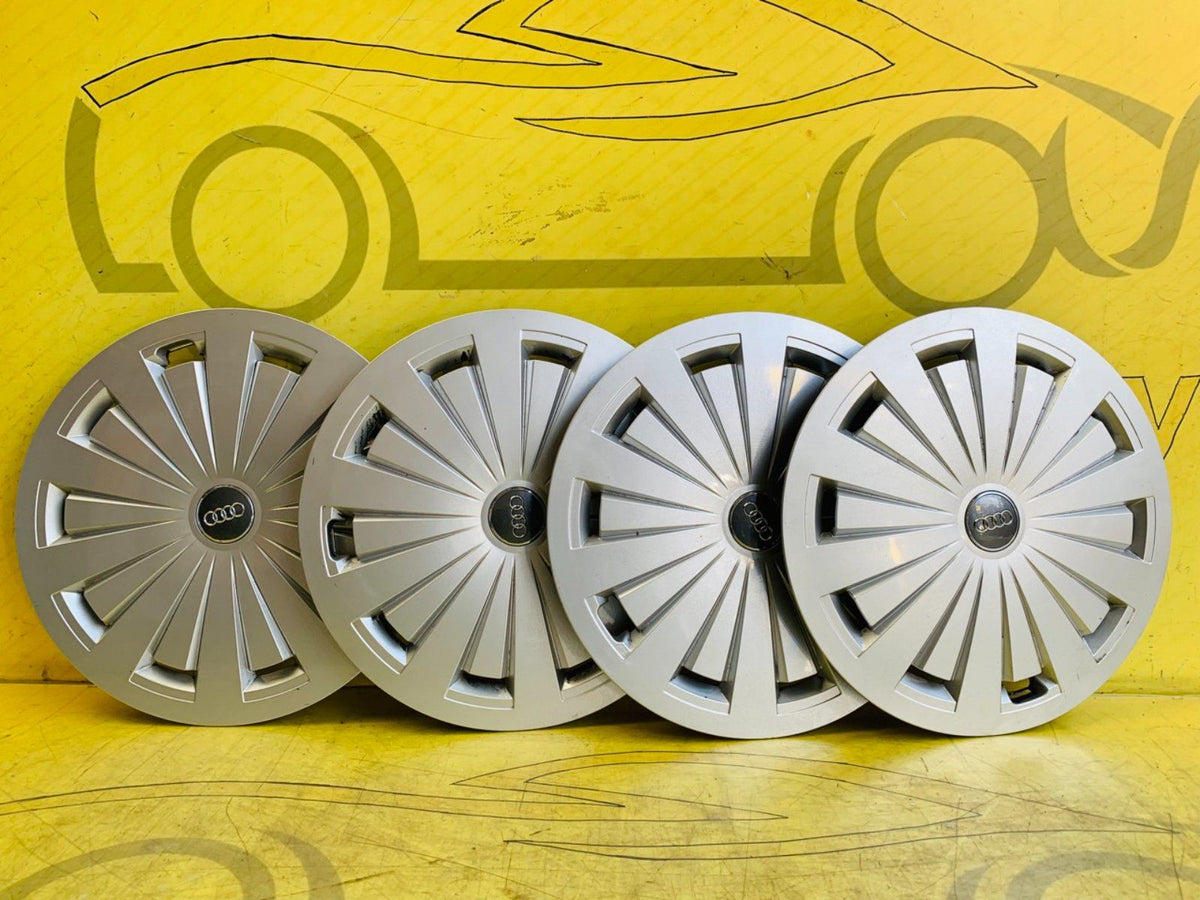 Audi A4 8W Radkappe 16 Zoll Original 8W0601147