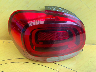 Citroen C3 III Facelift Rückleuchte links Original 9812257580